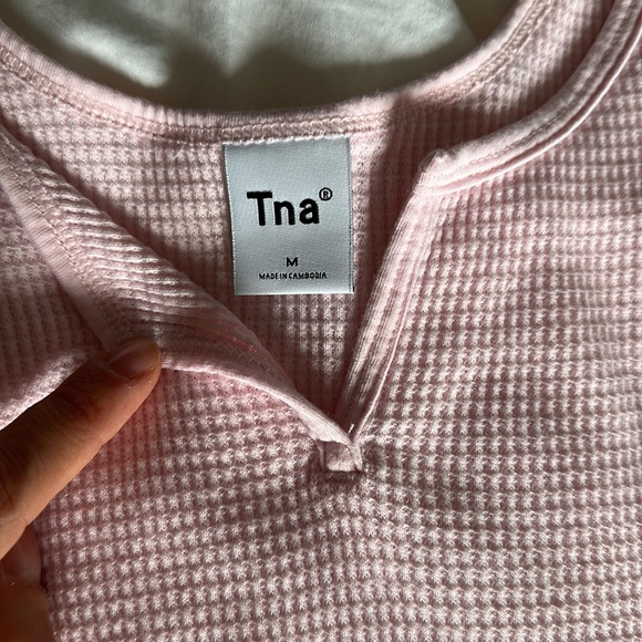 ARITZIA TANK - Picture 5 of 7